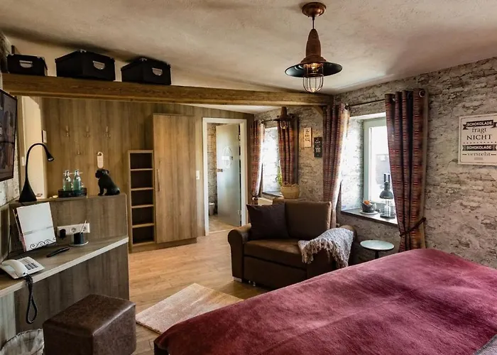 Hotel Roehrsdorfer Hof 3*